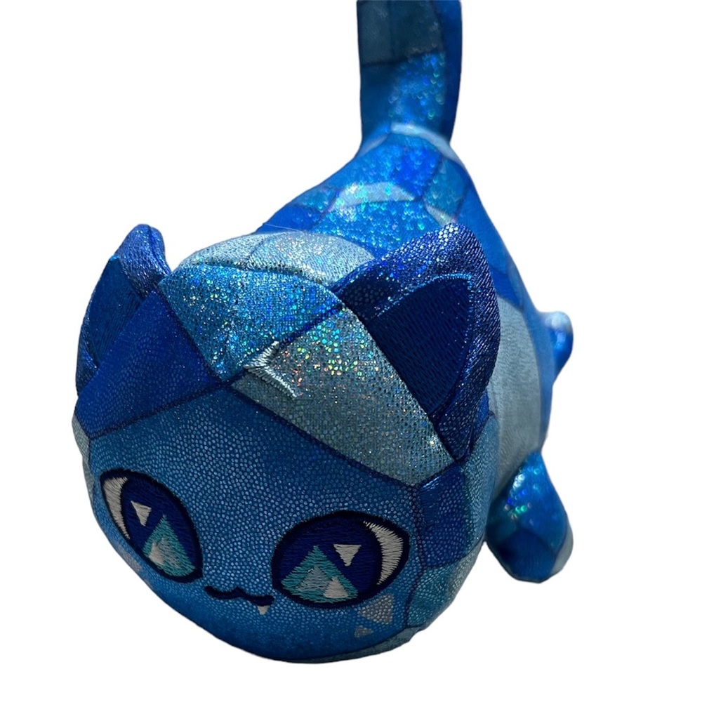 Meemeow Sapphire Cat
